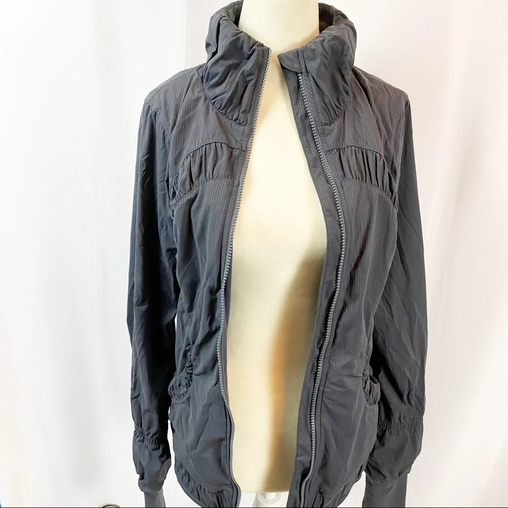 Lululemon Off to Class Jacket  Zip Up Rare Size4
